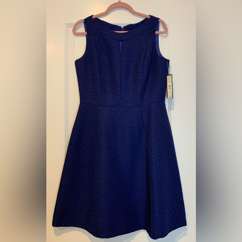 Tahari ASL knee length patterned A-line dress im black and blue